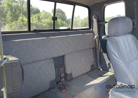 1999 Toyota Tacoma Prerunner V6 from USA, damaged, VIN 4TASN92N4XZ566820